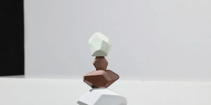 Luxury Ornaments Modern Bedroom Ornament Interior Aesthetic Living Room Figurines Elegant Desk Accessories Home Decorations